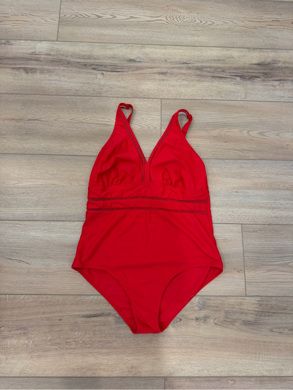 Women’s Plus Size One-Piece Swimsuit – Red